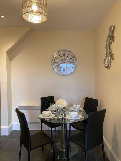 The Waterfront Suite Southport Buitenkant foto
